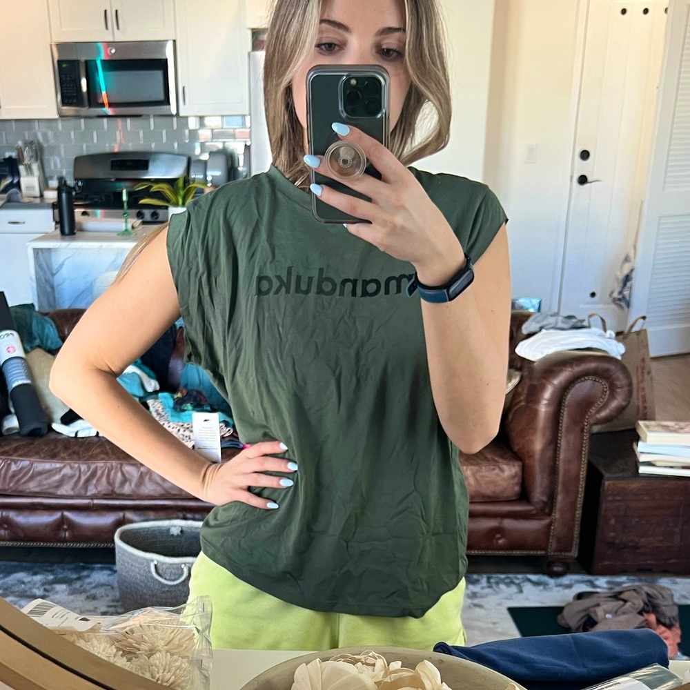 Manduka Earth Warrior Tank - NWT!